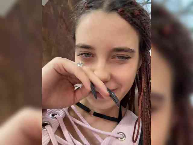 FunnyBanny0312 webcam