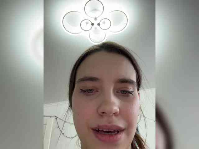 FunnyBanny0312 webcam