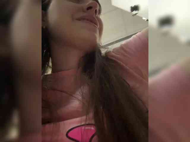 FunnyBanny0312 webcam