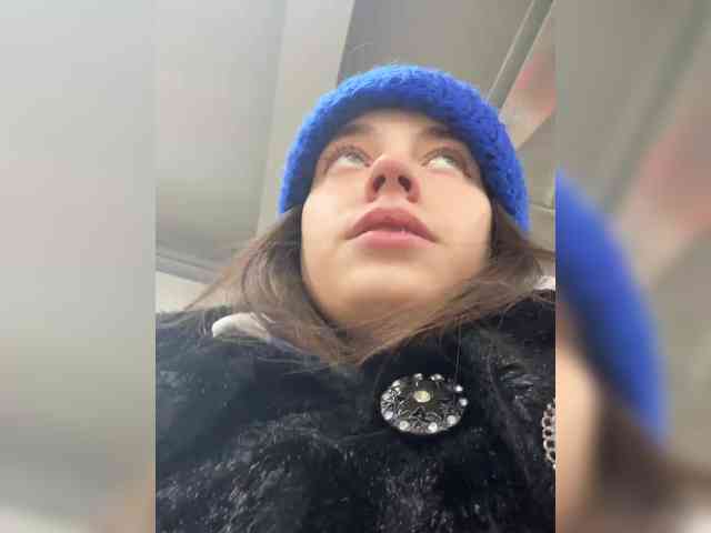 FunnyBanny0312 webcam