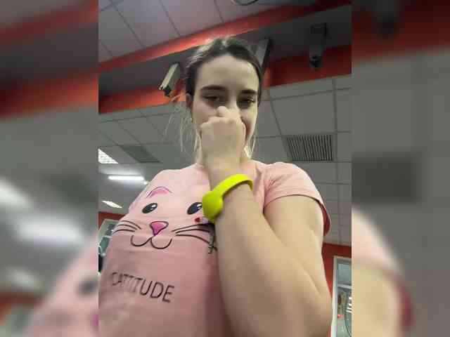 FunnyBanny0312 webcam