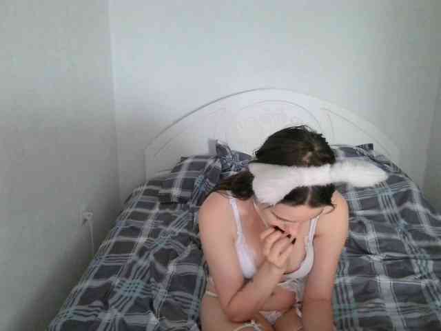 FunnyBanny0312 webcam