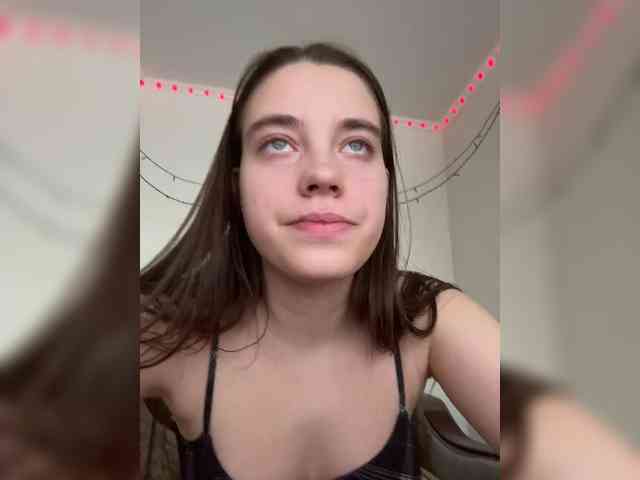 FunnyBanny0312 webcam