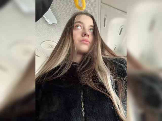 FunnyBanny0312 webcam