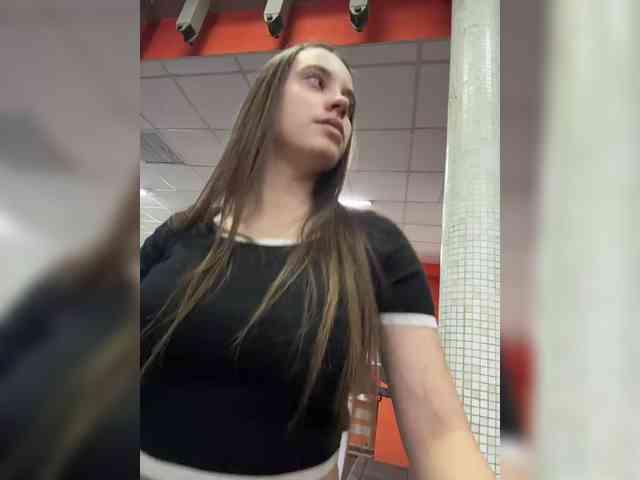 FunnyBanny0312 webcam