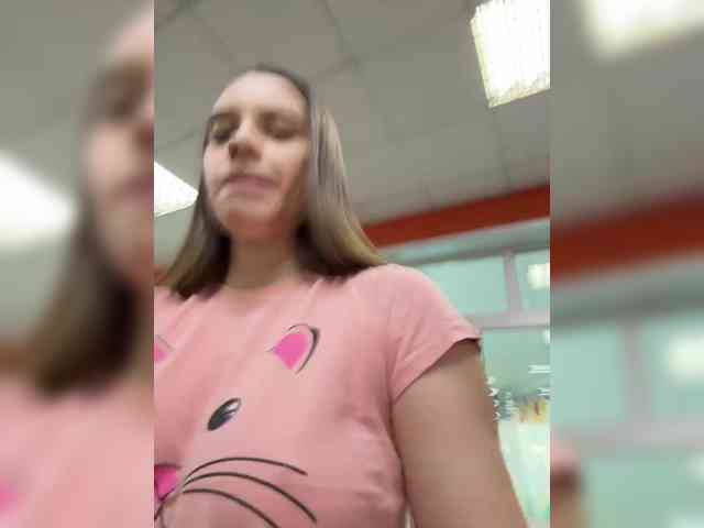 FunnyBanny0312 webcam