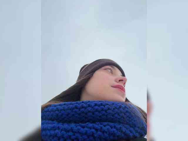 FunnyBanny0312 webcam