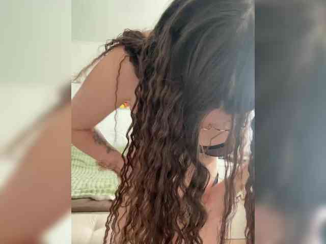 FunnyBanny0312 webcam