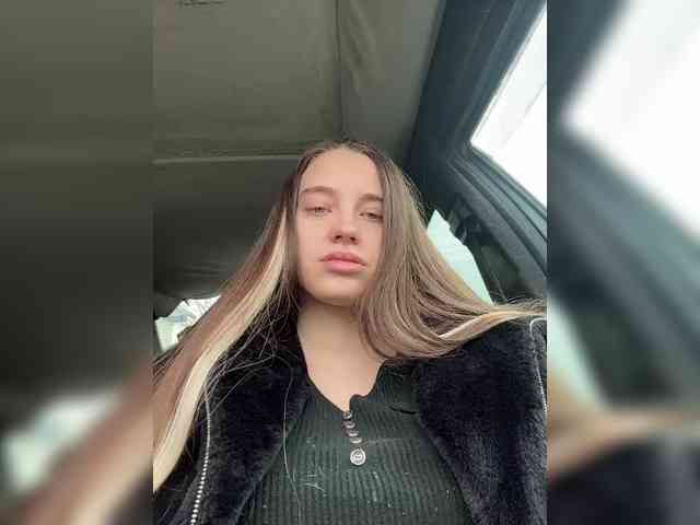 FunnyBanny0312 webcam