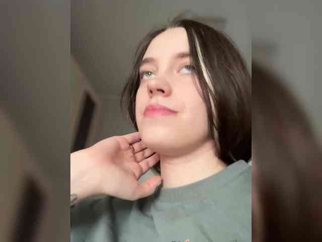 FunnyBanny0312 webcam