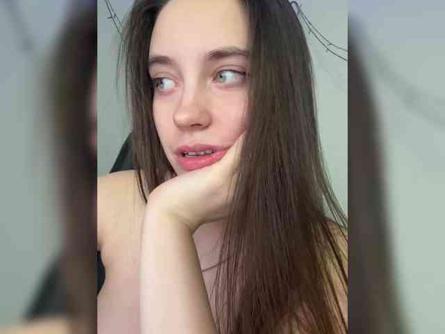 FunnyBanny0312 webcam