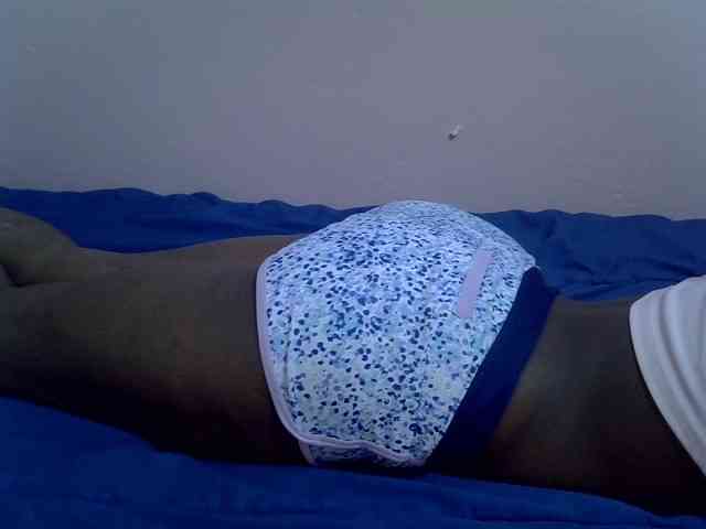 Sexypie Live Webcam on {site_name}