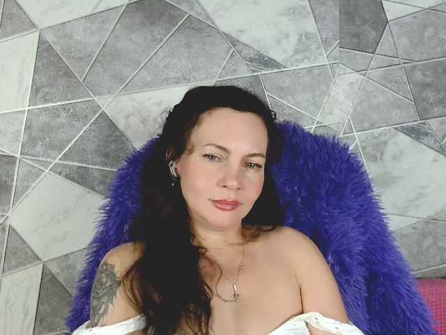 VeraFisher's BongaCams show and profile