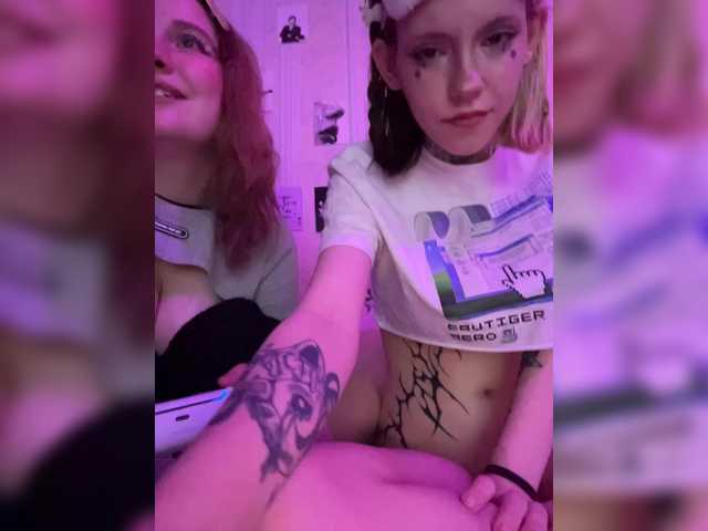 Molly- on BongaCams 