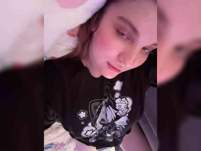 Cute_Kitten_Club webcam