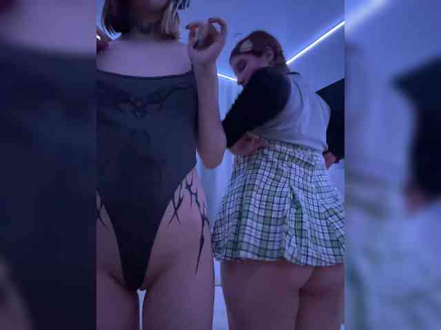webcam voyeur Molly-