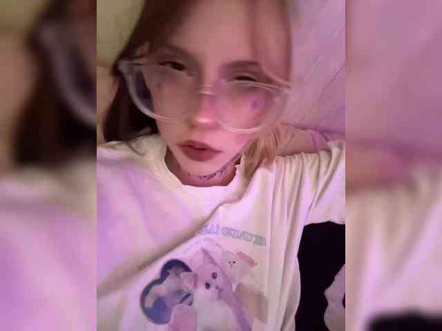 Cute_Kitten_Club webcam