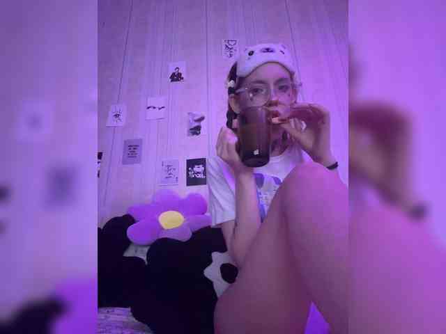 Cute_Kitten_Club webcam