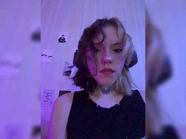 Molly- webcam