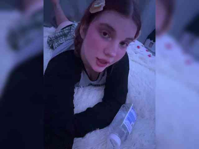 Cute_Kitten_Club webcam