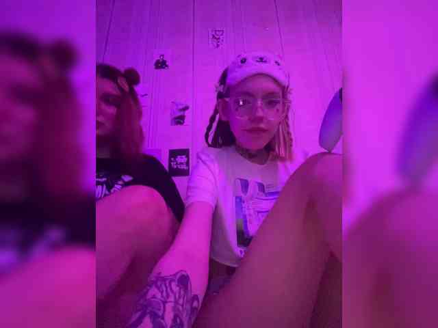 xxx chat Molly-