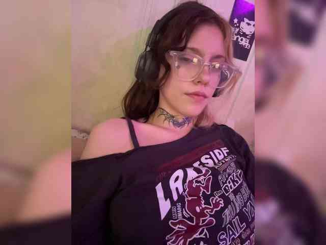 Cute_Kitten_Club webcam
