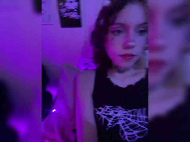 Molly- webcam