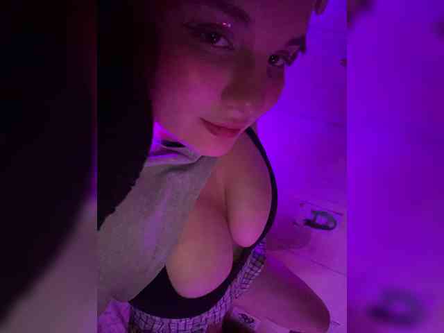 online web cam Molly-