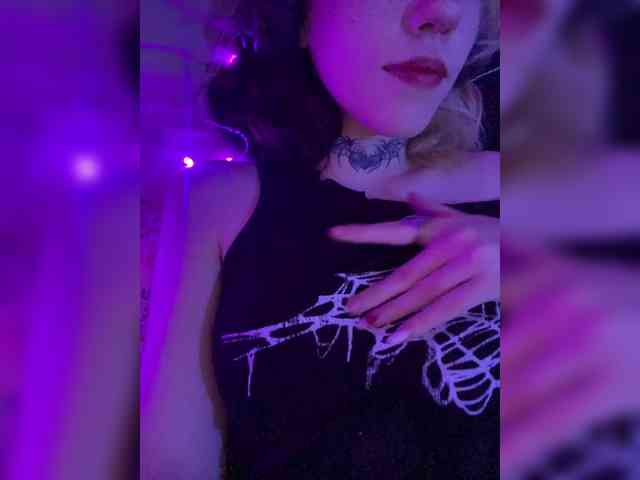 Molly- webcam