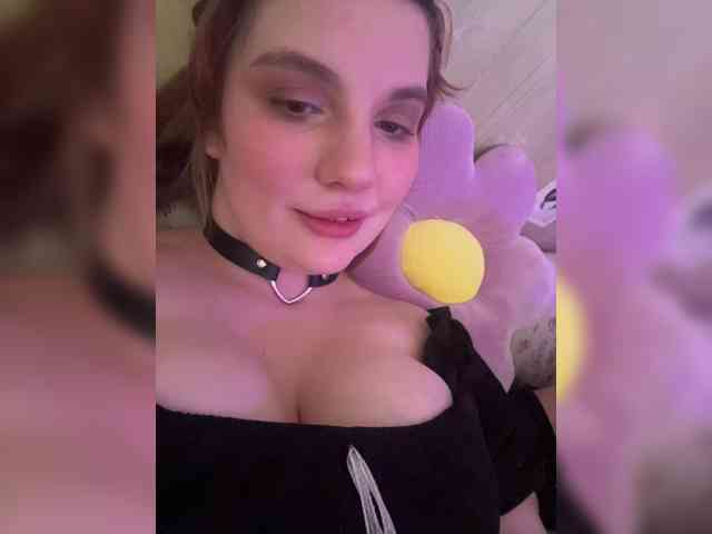 nude web chat Molly-