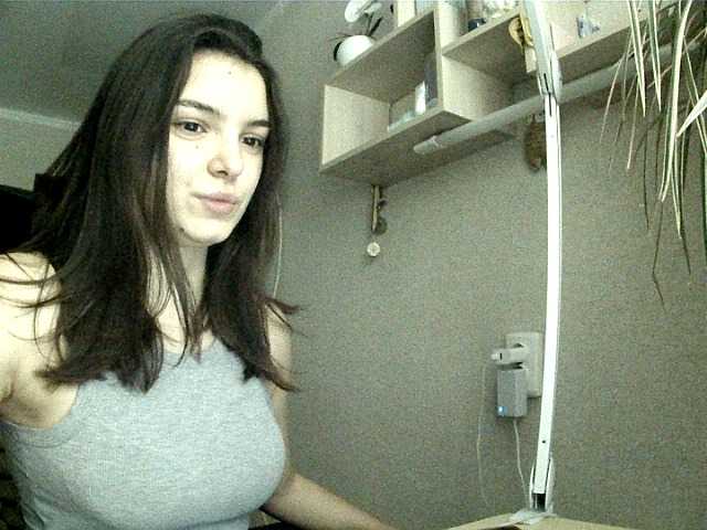 Bella1ove webcam