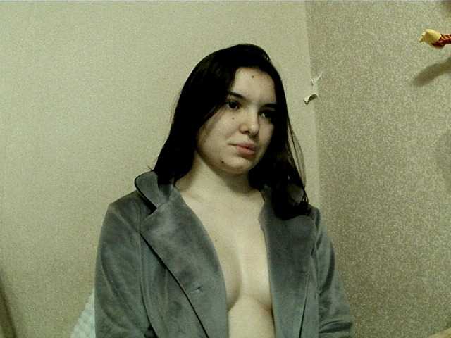 Bella1ove's BongaCams show and profile