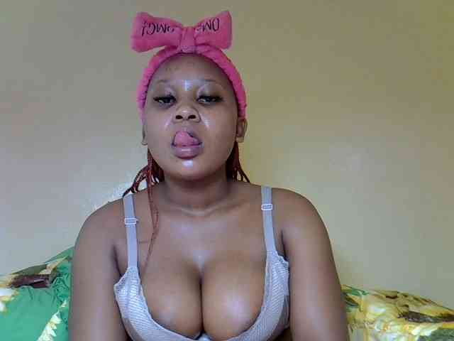 SexyWins Live Webcam on BongaCams