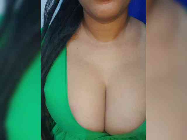 Morenacaliente18 webcam