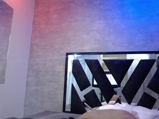 chloe-mor Porn Show