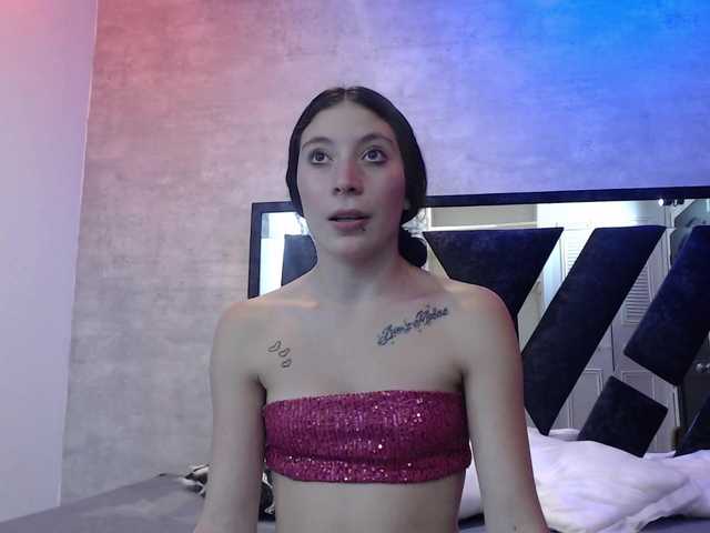  chloe-mor chat room