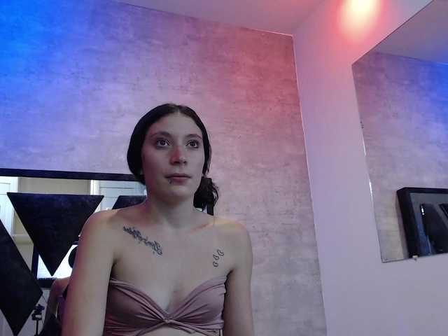  chloe-mor chat room