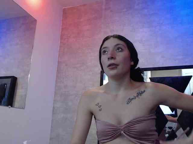 chloe-mor webcam