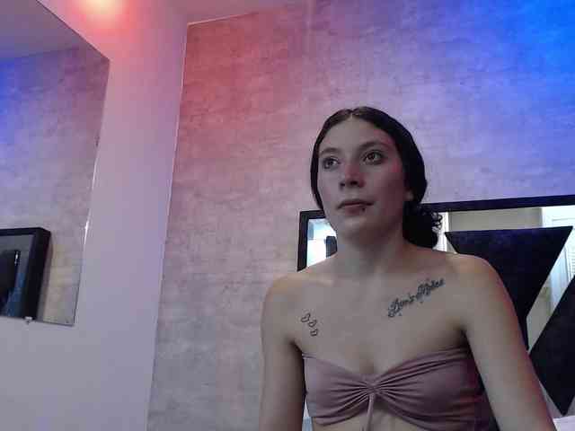 chloe-mor webcam