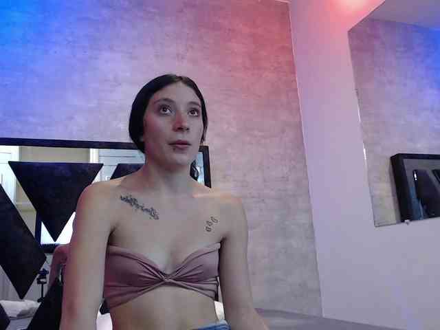 chloe-mor webcam