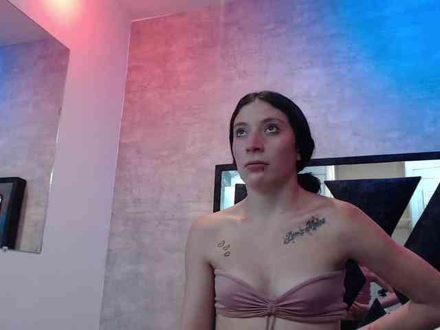 chloe-mor webcam