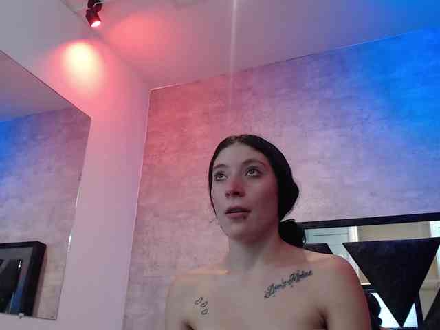 chloe-mor webcam