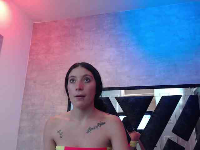 chloe-mor webcam