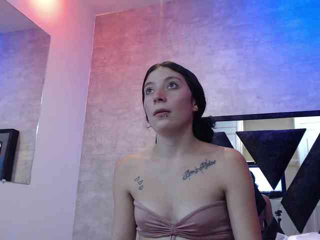 chloe-mor webcam