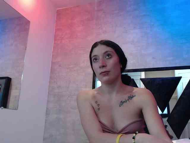 chloe-mor webcam