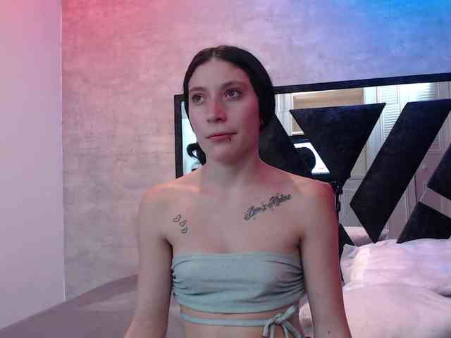 chloe-mor webcam
