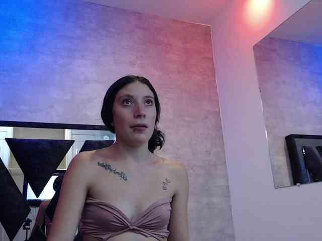 chloe-mor webcam