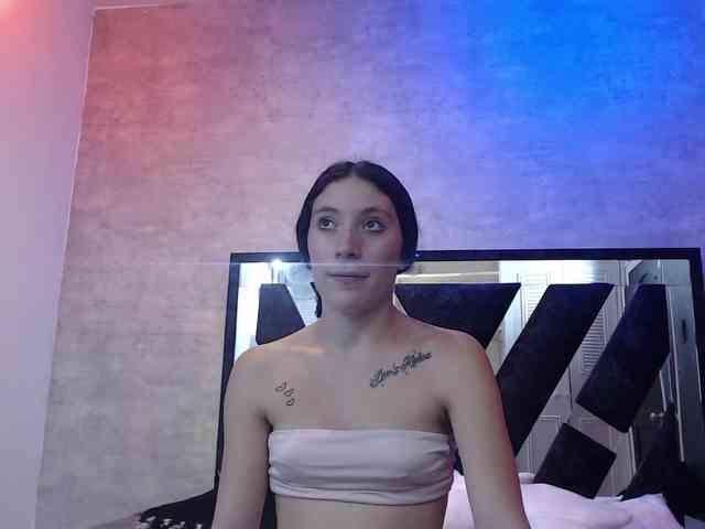 chloe-mor webcam