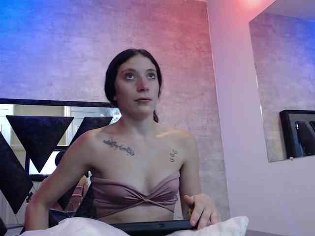 chloe-mor webcam