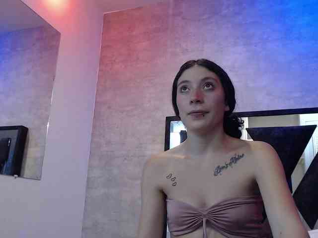 chloe-mor webcam